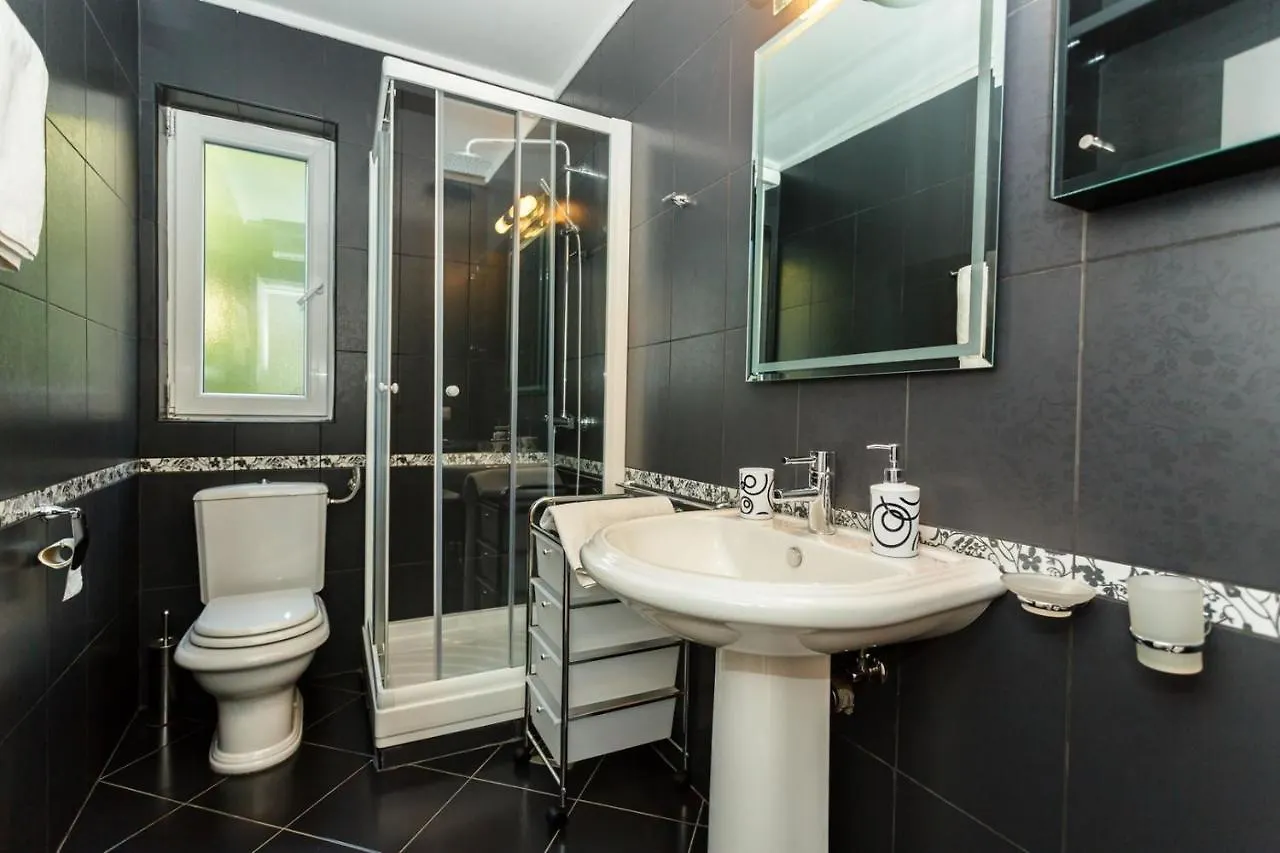 Apartments Adria Malinska Croatia