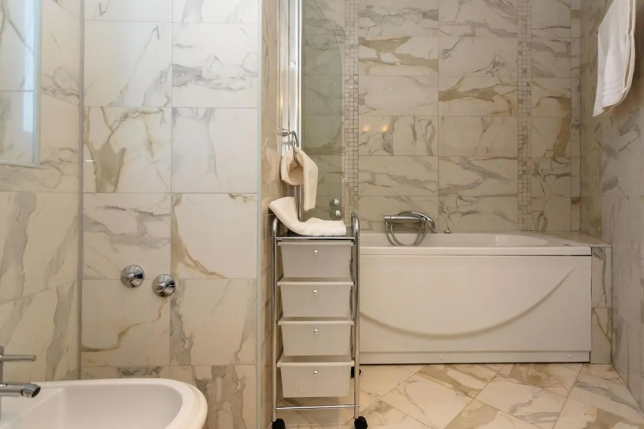 Apartments Adria Malinska Guest house
