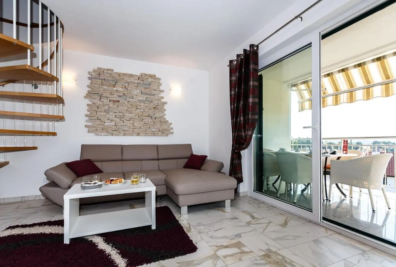 Apartments Adria Malinska Croatia