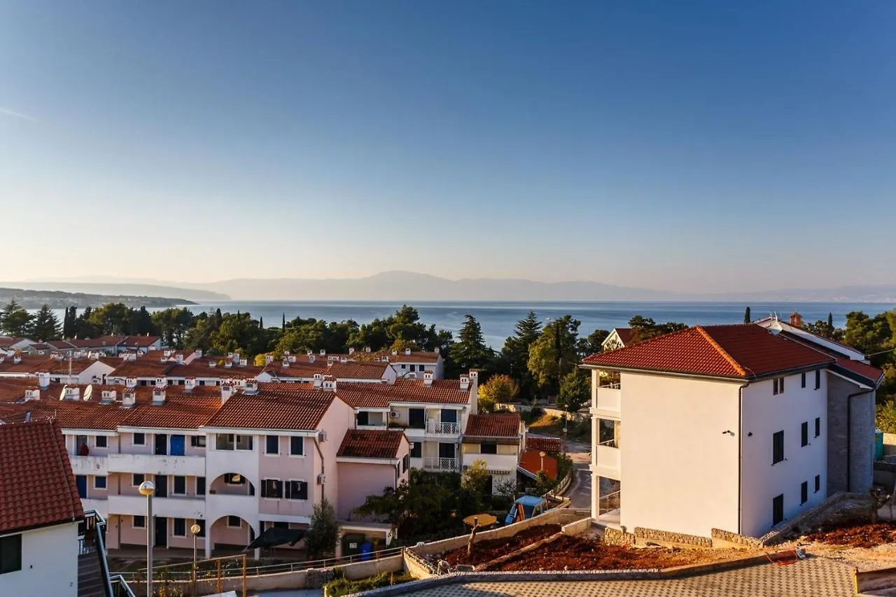 Guest house Apartments Adria Malinska Croatia